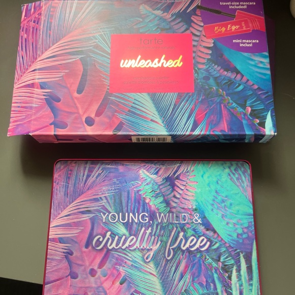 Tarte unleashed palette few colors swatched in box with mascara. - Picture 4 of 9